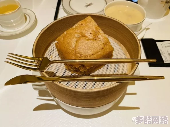51热门黑料吃瓜爆料门事件：网友热议，揭示背后真相，谁在为自己的行为买单？